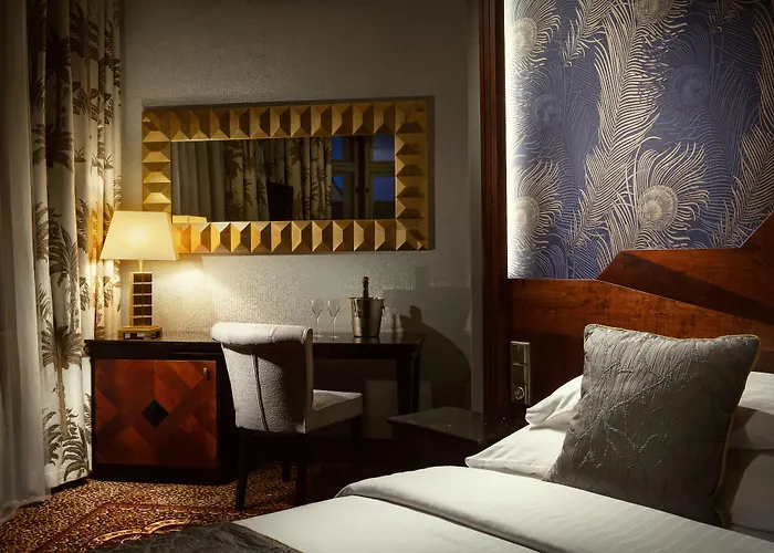 Art Deco Imperial