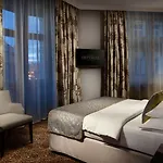 Art Deco Imperial Hotel