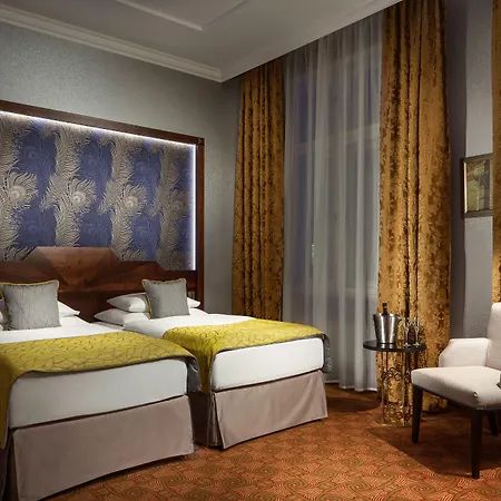 آرت ديكو إمبيريال براغ