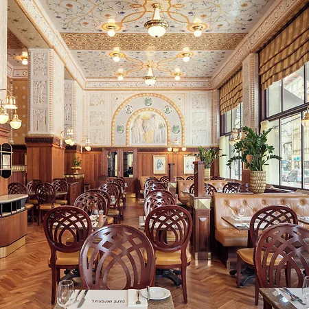 Art Deco Imperial Hotel