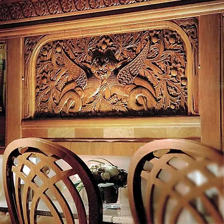 Art Deco Imperial Hotel